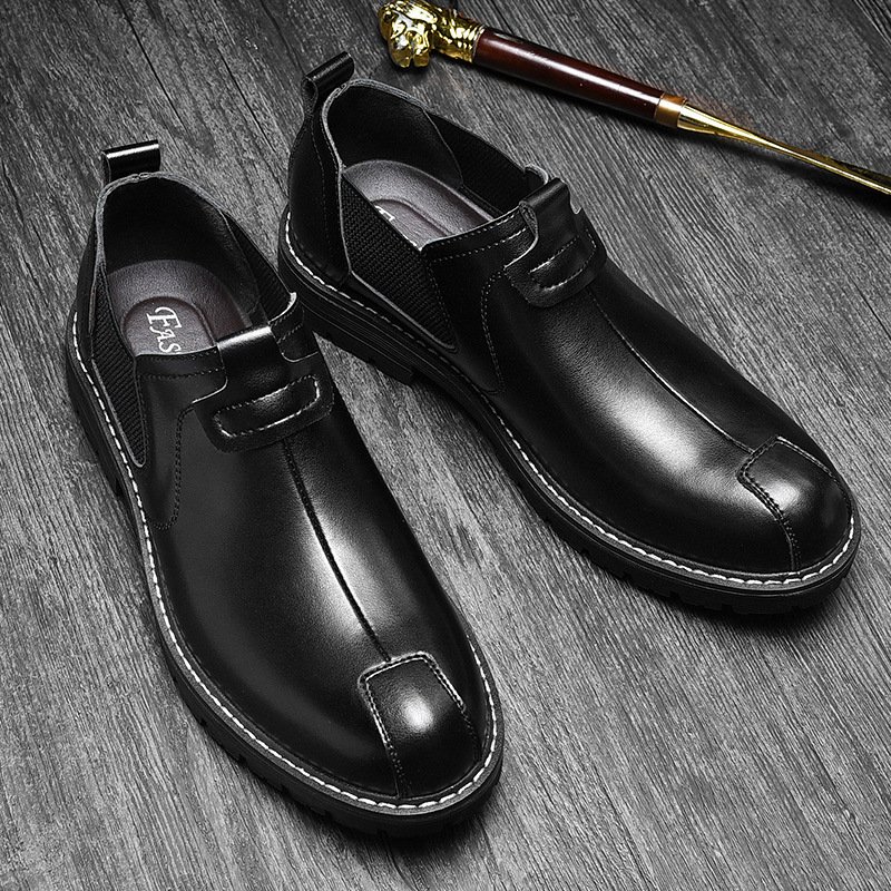 Sapatos de Couro Casuais Masculinos Modelo Loafer