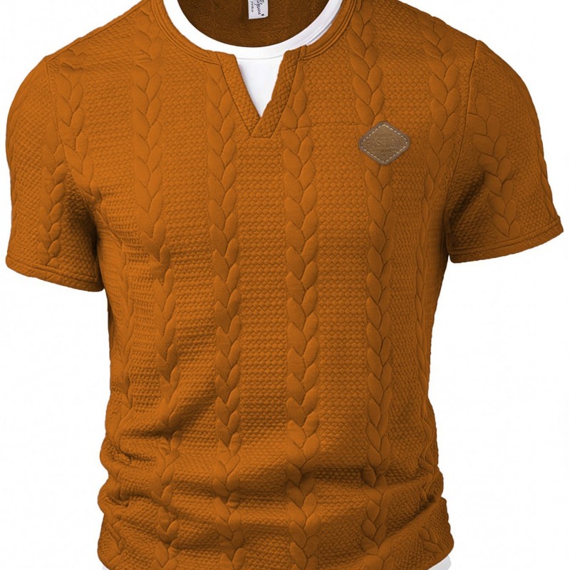 Camiseta Masculina Casual de Manga Curta com Efeito Duas Peças e Corte Ajustado