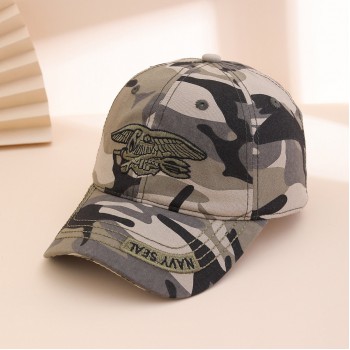 Boné Masculino com Bordado de Letras e Recortes, Estilo Militar de Primavera e Outono — Versátil para Ar Livre