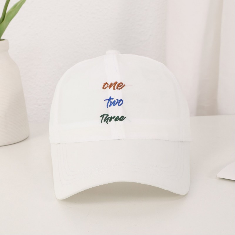 Boné Masculino de Cor Sólida com Bordado de Letras, Furos de Ventilação e Secagem Rápida — Leve, Casual e Esportivo, para Trilhas e Viagens
