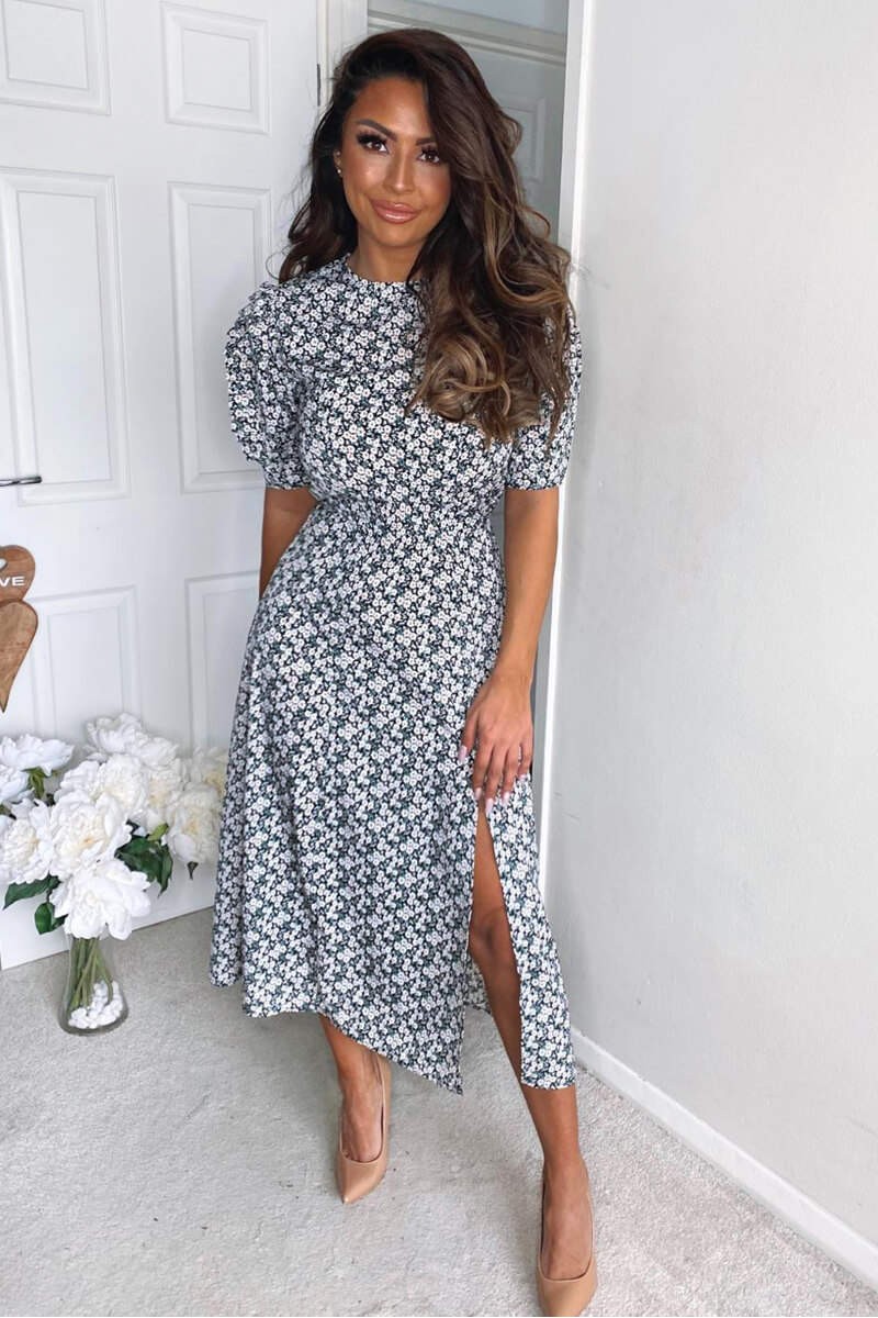 Cream Daisy Print Pleat Sleeve Midi Dress Cream Daisy Print Pleat Sleeve Midi Dress