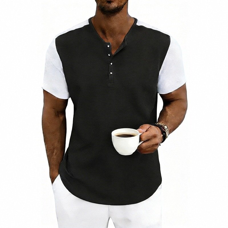 Camiseta Henley Masculina de Manga Curta, Corte Largo e Cores Contrastantes