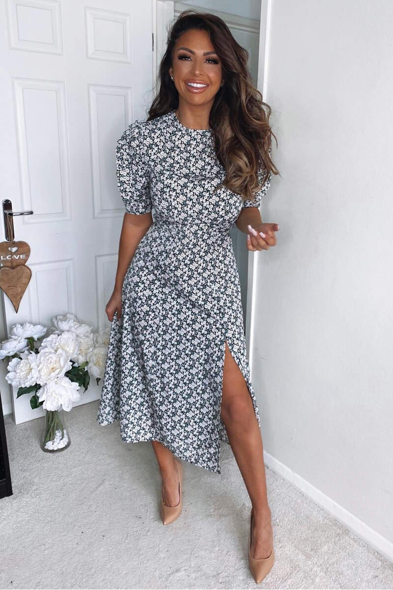 Cream Daisy Print Pleat Sleeve Midi Dress Cream Daisy Print Pleat Sleeve Midi Dress