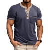 Camiseta Henley Vintage Masculina de Manga Curta com Botões