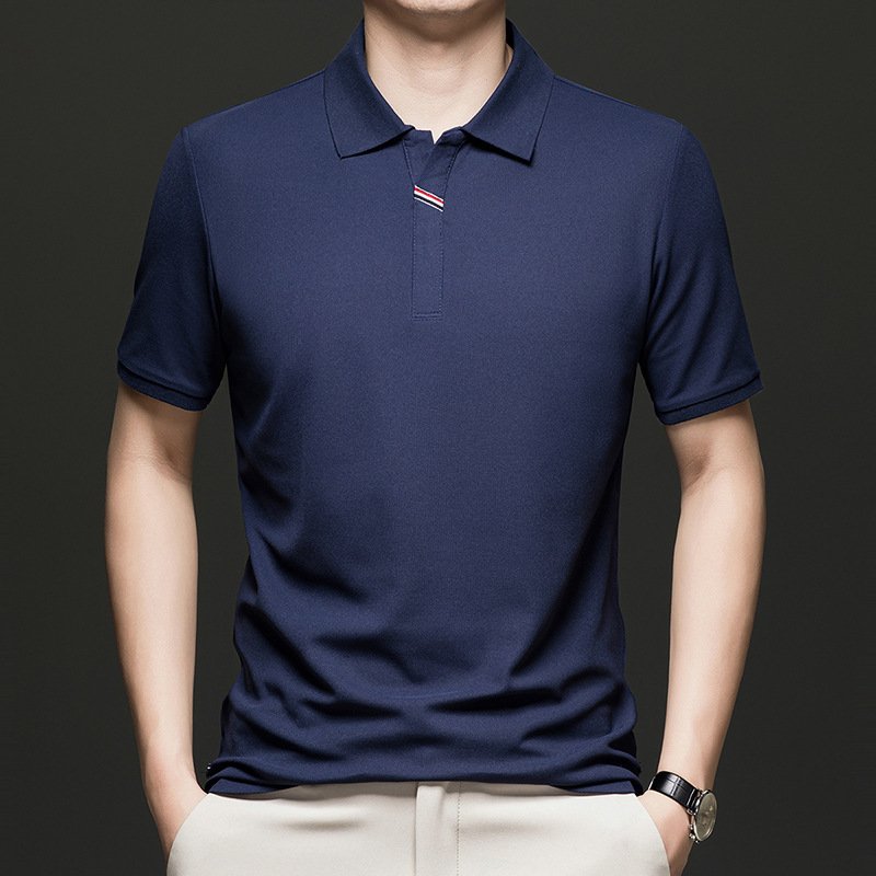 Camiseta Masculina Simples e Casual com Gola Lapela