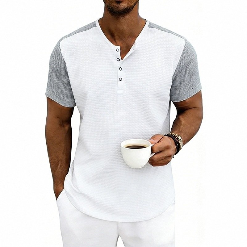 Camiseta Henley Masculina de Manga Curta, Corte Largo e Cores Contrastantes