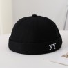 Boné Masculino Ajustável com Bordado NY, Cor Única, Estilo Boho — Ideal para Looks Casuais de Rua e Dança