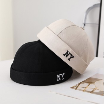 Boné Masculino Ajustável com Bordado NY, Cor Única, Estilo Boho — Ideal para Looks Casuais de Rua e Dança