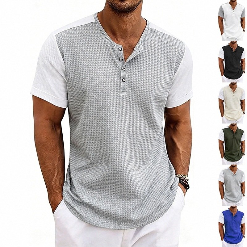 Camiseta Henley Masculina de Manga Curta, Corte Largo e Cores Contrastantes